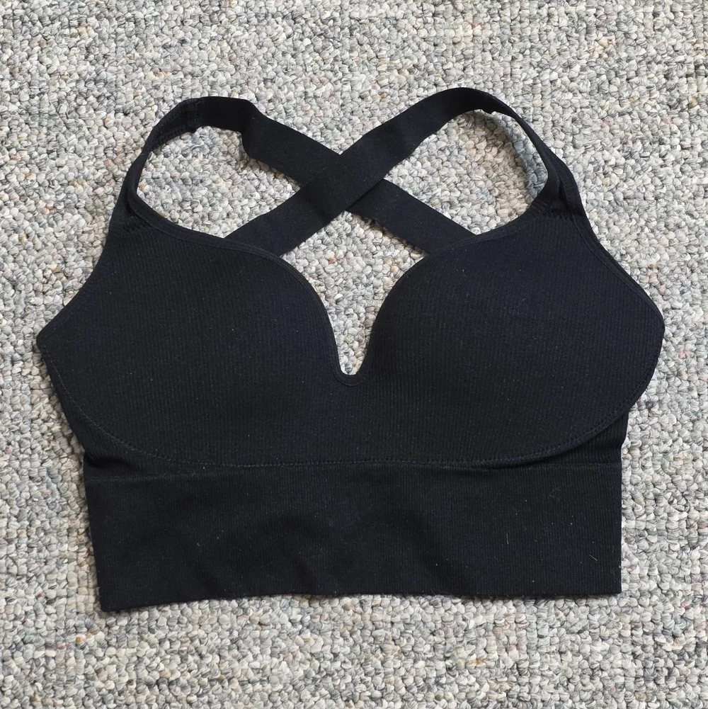 Glowmode FeatherFit Sweetheart Neck Ribbed Black Sports BRA M